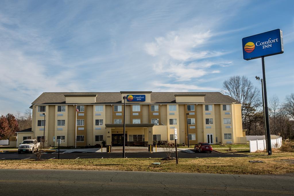 Comfort Inn Mount Airy Exterior foto